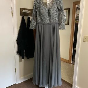 Jj’s house dress size 12